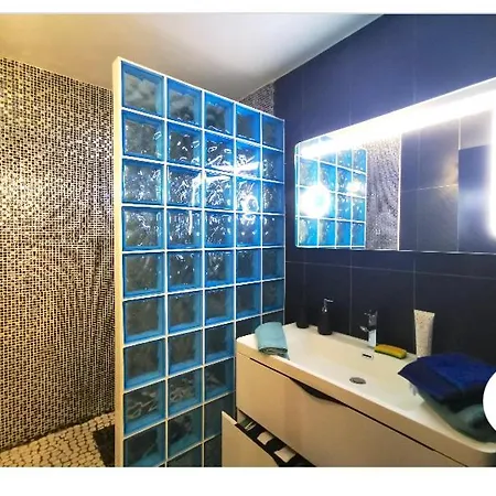 Apartament Logement Hyper-Centre Idealement Situe